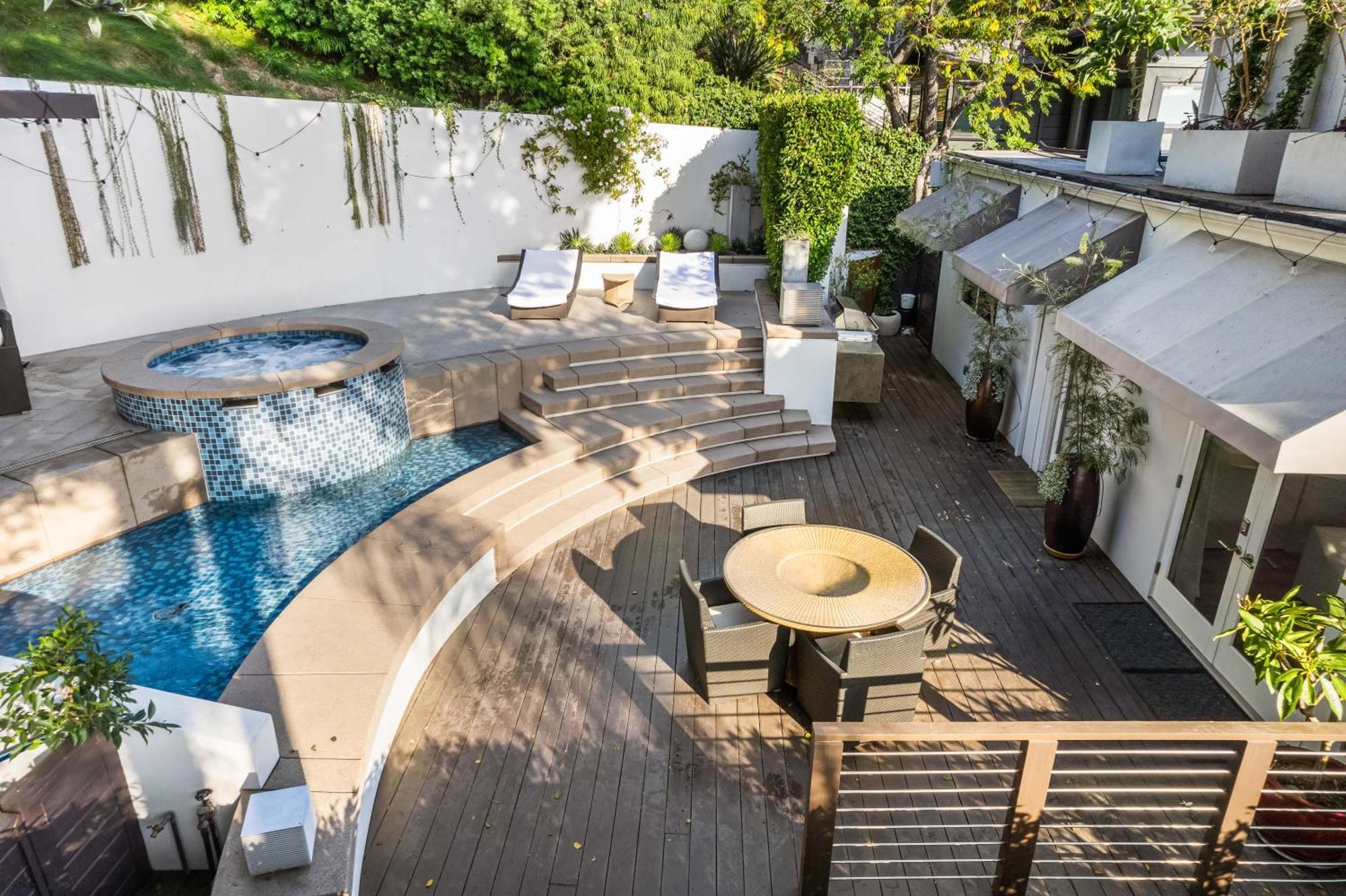 Appartamento West Hollywood Hills Jacuzzi And Beautiful View Los Angeles Esterno foto